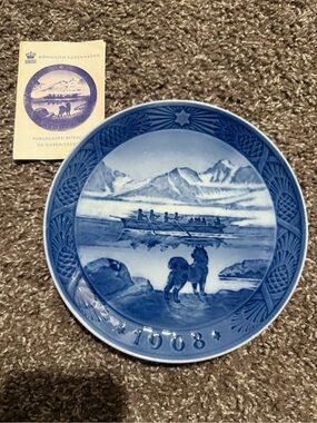 Vintage Royal Copenhagen 1968 Collector Plate “The Last Umiak”